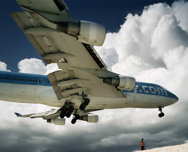 Double Takes: PLANESPOTTING ON MAHO BEACH IN SAINT MARTINDouble Takes Blog